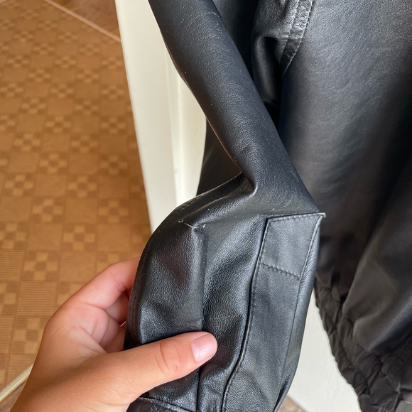 Peruzzi Leather Jacket - Picture 5 of 14